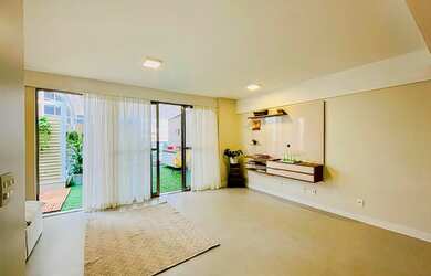 Imagem 5: Cobertura com vista sobre o Morro Dois Irmãos à venda no Leblon