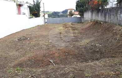 Imagem: O terreno possui 750m² de Área, Imóvel novo e está localizado