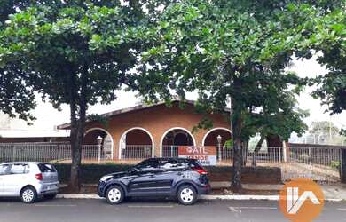 Imagem: A casa possui 1 Dormitório, 1 Banheiro, 764m² de Área e