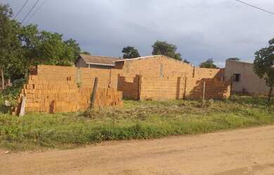 Imagem: O terreno possui 360m² de Área e está localizado em Cuiabá