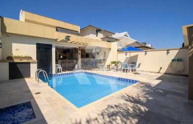 Imagem 1: Casa no condomínio Parc Des Palmiers com 340 metros quadrados no Recreio...