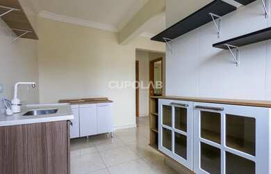 Imagem: O apartamento e possui 2 Dormitórios, Suítes, 1 Banheiro