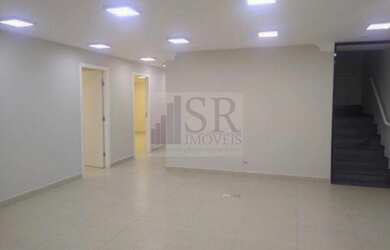 Imagem: O depósito possui 650m² de Área e está localizado em Jardim