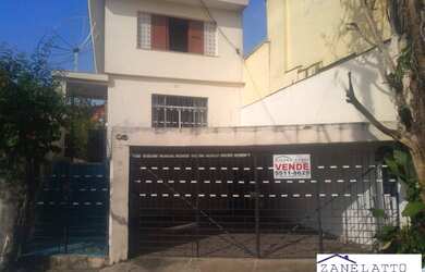 Imagem: A casa possui 3 Dormitórios, 3 Banheiros, 2 Vagas na garagem