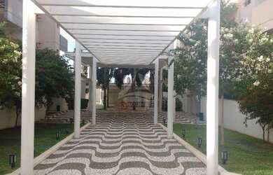 Imagem: O studio possui 1 Dormitório, 1 Banheiro, 1 Vaga na garagem