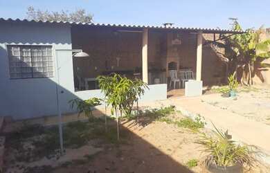 Imagem 5: Vendo casa. Churrasqueira, Varanda, 3 Vagas na garageme3 Dormitórios