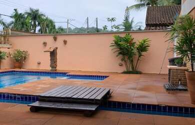 Imagem: A casa em condomínio possui 2 Dormitórios, 2 Banheiros, 1