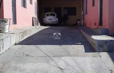 Imagem: A casa possui 1 Dormitório, 1 Banheiro, 134m² de Área e