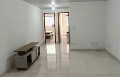 Imagem: O apartamento possui 2 Dormitórios, 2 Banheiros, 80m² de Área