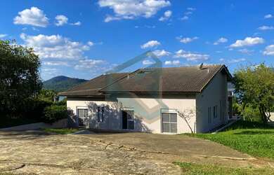 Imagem 12: Casa pé na água no principal condomínio, a melhor vista de toda represa...