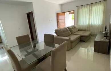 Imagem: A casa em condomínio possui 3 Dormitórios, 2 Banheiros e 2