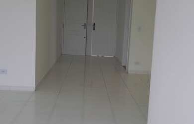 Imagem: O apartamento possui 4 Dormitórios, 3 Banheiros, 1 Vaga na