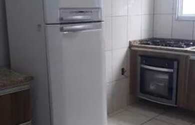 Imagem: A casa possui 3 Dormitórios, 2 Banheiros, 5 Vagas na garagem