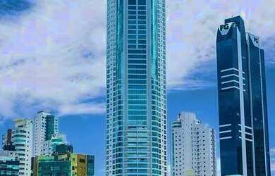 Imagem: O apartamento possui 3 Dormitórios, 4 Banheiros, 4 Vagas na