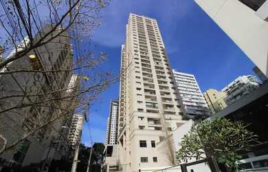 Imagem: O apartamento possui 3 Dormitórios, 2 Banheiros, 2 Vagas na