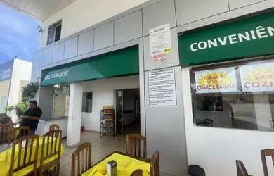 Imagem: O depósito possui 4 Vagas na garagem, 50m² de Área e está