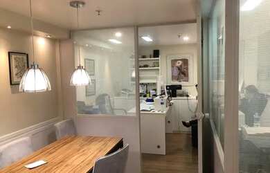 Imagem: O depósito possui 1 Vaga na garagem, 32m² de Área e está