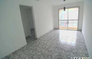 Imagem: O apartamento possui 1 Dormitório, 2 Banheiros, 1 Vaga na garagem