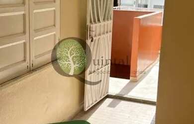 Imagem: A casa possui 4 Dormitórios, 4 Banheiros, 1 Vaga na garagem