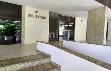 Imagem: O apartamento na cobertura possui 4 Dormitórios, 4 Banheiros