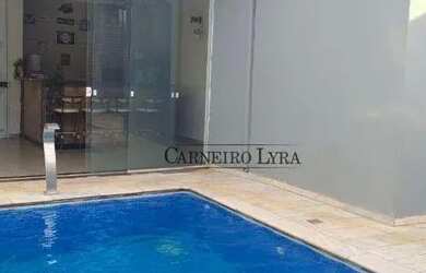 Imagem: A casa possui 2 Dormitórios, 3 Banheiros, 3 Vagas na garagem