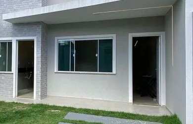 Imagem: A casa possui 3 Dormitórios, 2 Banheiros, 2 Vagas na garagem