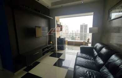 Imagem 1: Apartamento em Andar Alto com Vista Livre no bairro Cerâmica - São Caetano...