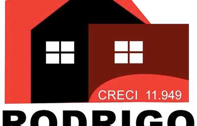 Imagem: A casa e possui 2 Dormitórios, Suítes, 2 Banheiros, 3 Vagas