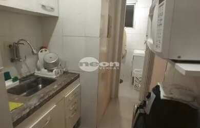 Imagem: O apartamento possui 1 Dormitório, 1 Banheiro, 32m² de Área