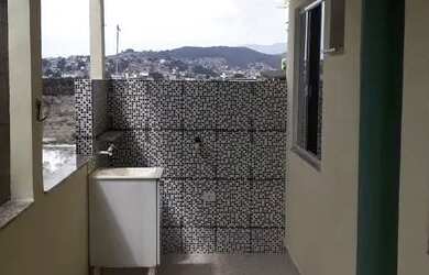 Imagem: A casa possui 1 Dormitório, 1 Banheiro, 54m² de Área e está