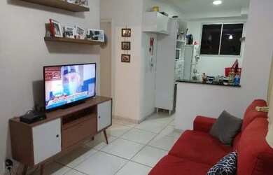 Imagem: O apartamento possui 2 Dormitórios, 1 Banheiro, 1 Vaga na garagem