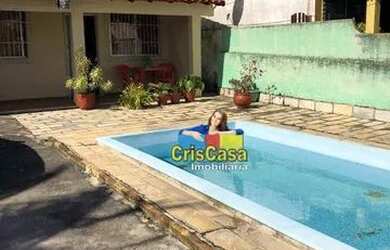 Imagem: A casa em condomínio possui 3 Dormitórios, 2 Banheiros, 4