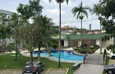 Imagem: O apartamento possui 3 Dormitórios, 1 Banheiro, 1 Vaga na garagem