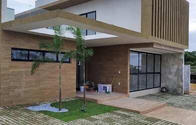 Imagem: A casa em condomínio possui 4 Dormitórios, 5 Banheiros, 5