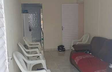 Imagem 4: Casa com otima localização no albano franco