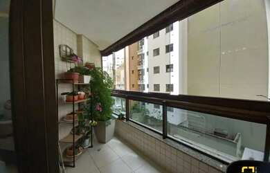 Imagem 4: Apto com 3 dormitórios suíte , lavabo, sacada com churrasqueira, 2 vagas...