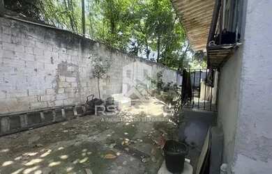 Imagem 11: OPORTUNDADE-Estr.do Cafundá 2 lojas e 08 casas no terreno espaçoso para...