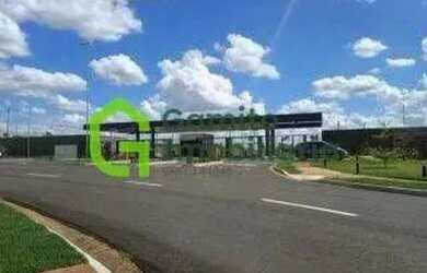 Imagem: O terreno possui 300m² de Área e está localizado em Quinta