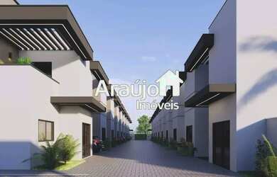 Imagem: A casa possui 2 Dormitórios, 3 Banheiros, 1 Vaga na garagem