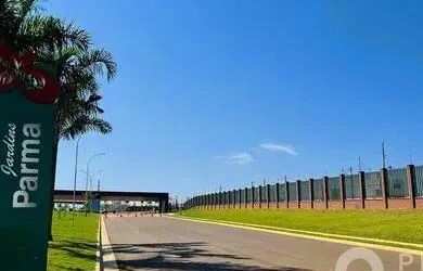 Imagem: O terreno possui 346m² de Área e está localizado em Jardins