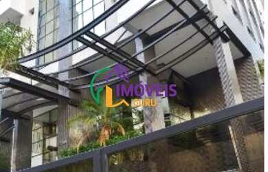 Imagem: O depósito possui 3 Vagas na garagem e 106m² de Área e está