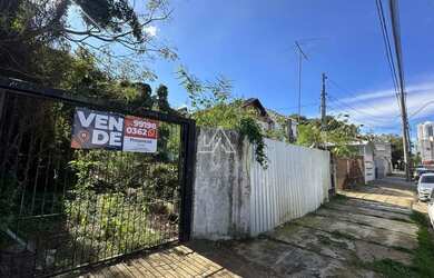 Imagem: O terreno possui 784m² de Área e está localizado em Centro