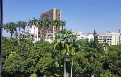 Imagem: O apartamento possui 3 Dormitórios, 3 Banheiros, 1 Vaga na