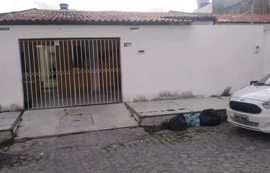 Imagem: CASA EM RUA PÚBLICA - FAROLÂNDIA 27113