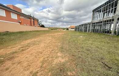 Imagem: Terreno condomínio Vila Toscana com 1000m²