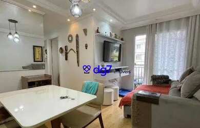 Imagem: O apartamento possui 3 Dormitórios, 1 Banheiro, 1 Vaga na garagem