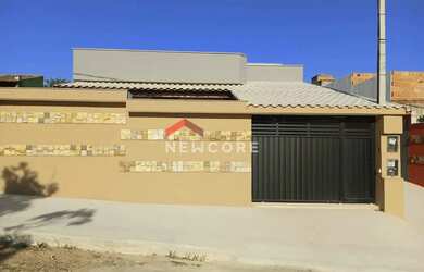 Imagem: Casa em Avenida A - Maria Turri - Rio das Ostras/RJ