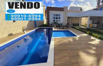 Imagem: A casa em condomínio possui 4 Dormitórios, 4 Banheiros, 2