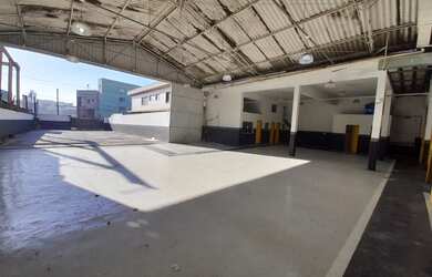 Imagem: O depósito possui 450m² de Área e está localizado em Vila