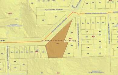 Imagem: O terreno à venda possui e está localizado em Sagrada Família